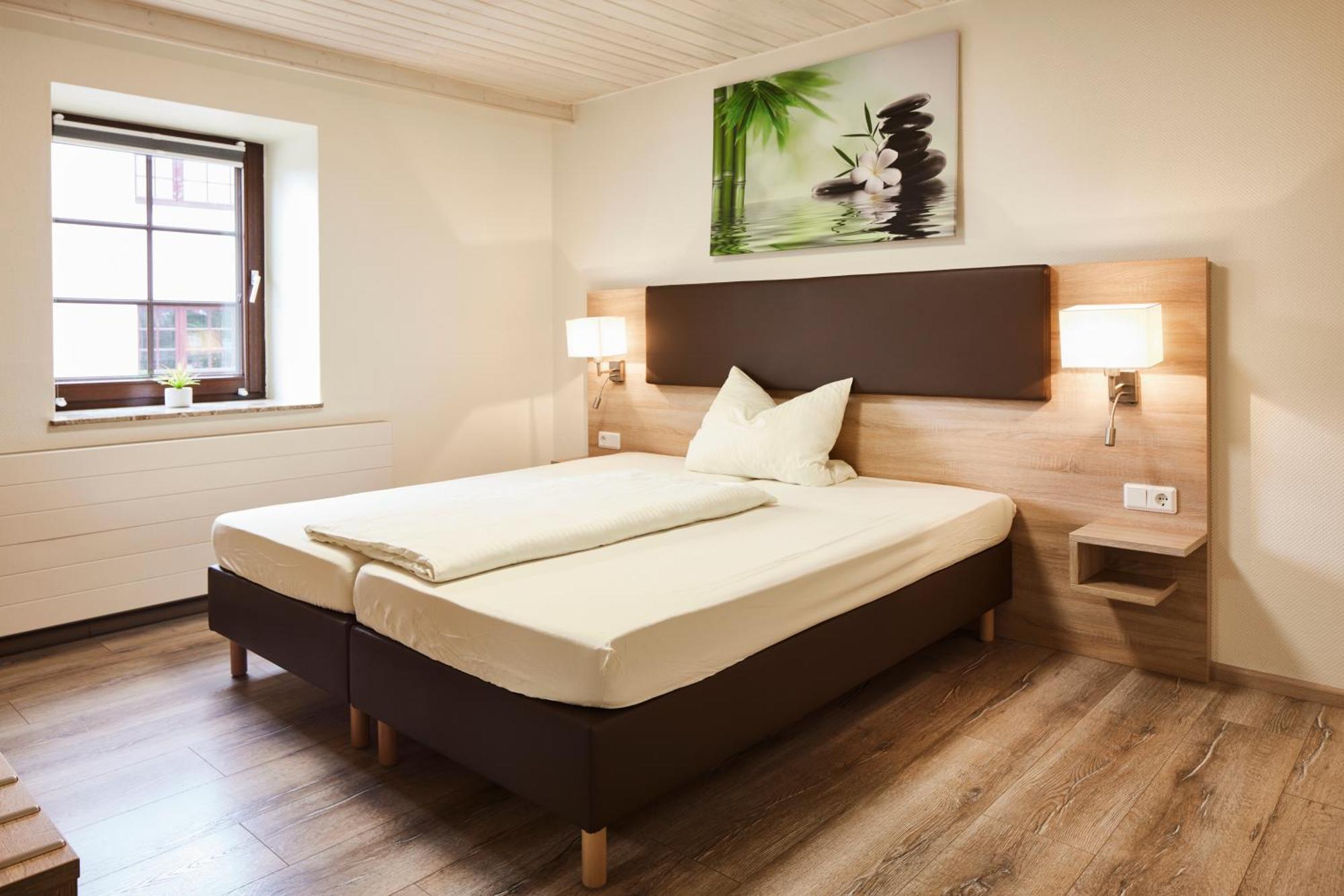 Landgasthof & Hotel Jossatal Breitenbach am Herzberg Екстер'єр фото