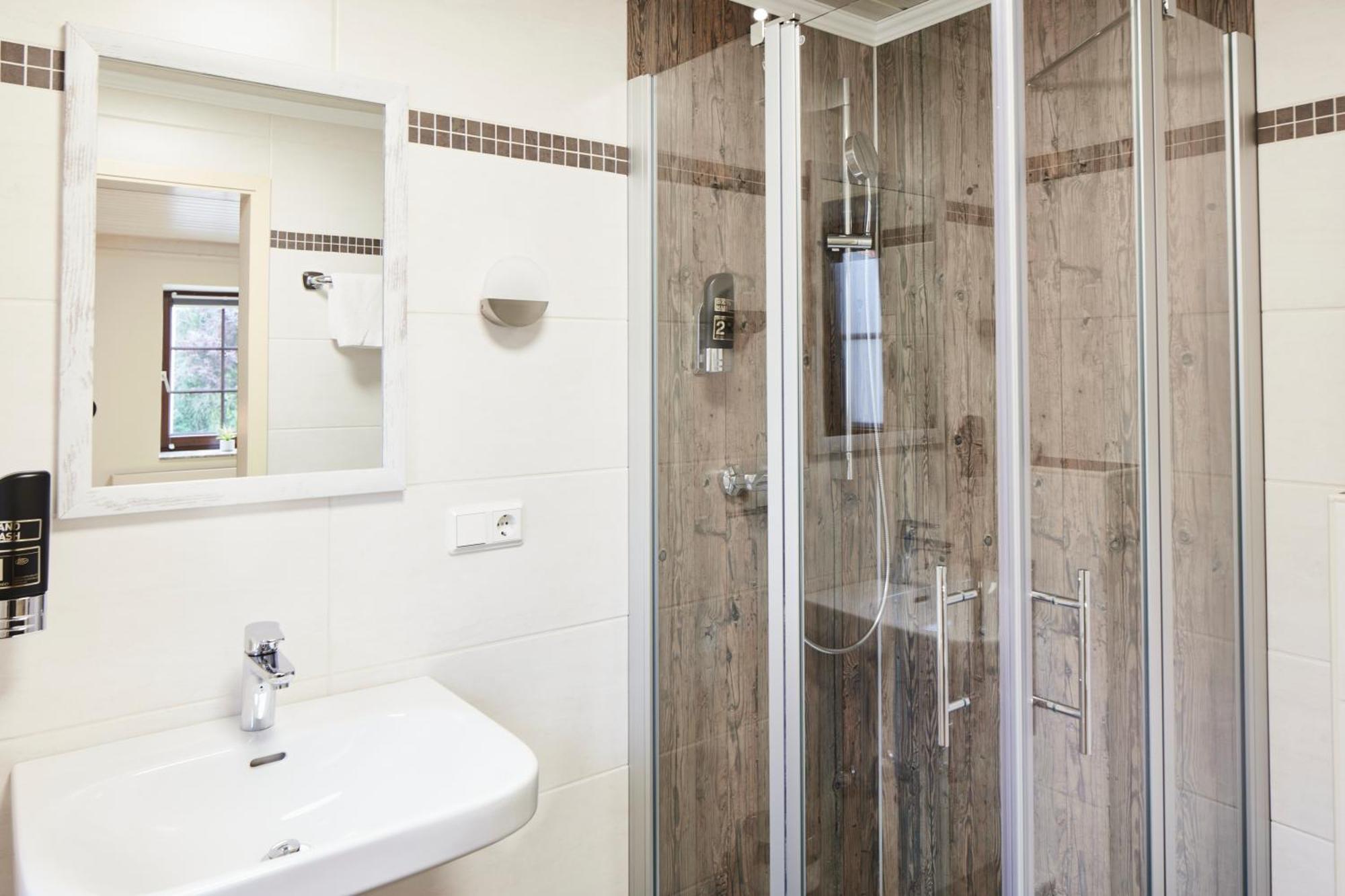 Landgasthof & Hotel Jossatal Breitenbach am Herzberg Екстер'єр фото